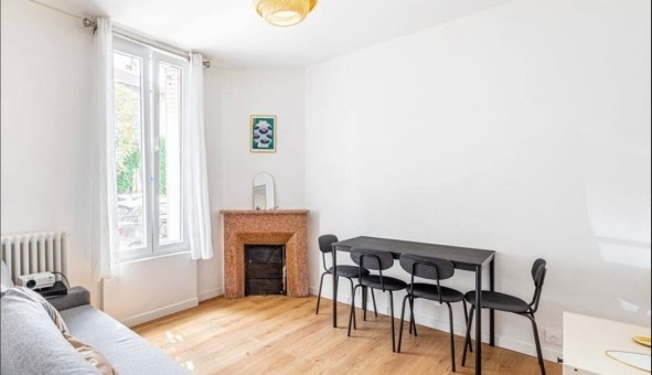 Logement �tudiant T2 &agrave; Saint Ouen (93400)