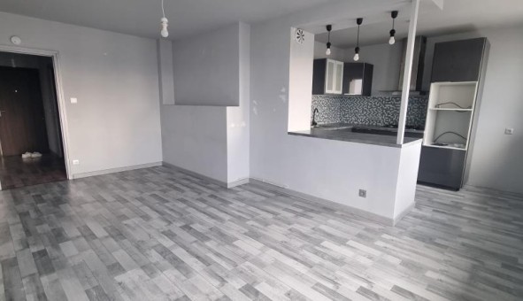 Logement étudiant T2 &agrave; Saint Priest (69800)