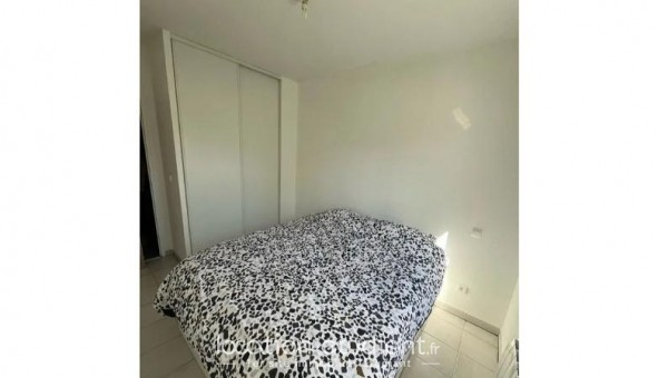 Logement �tudiant T2 &agrave; Saint Quentin de Baron (33750)