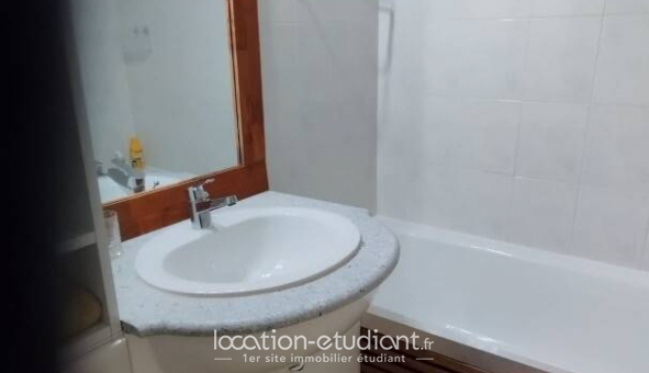 Logement �tudiant T2 &agrave; Saint Quentin de Baron (33750)