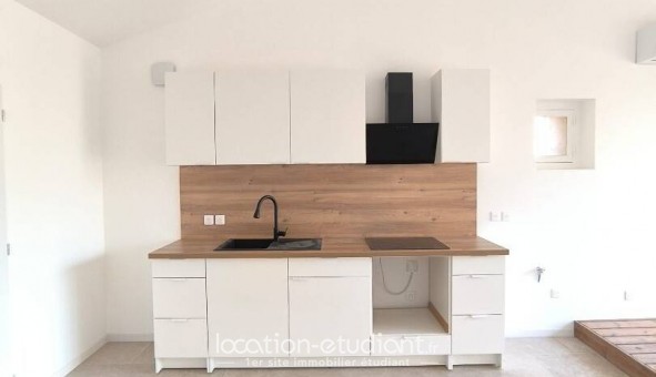 Logement tudiant T2 à Saint Quentin la Poterie (30700)