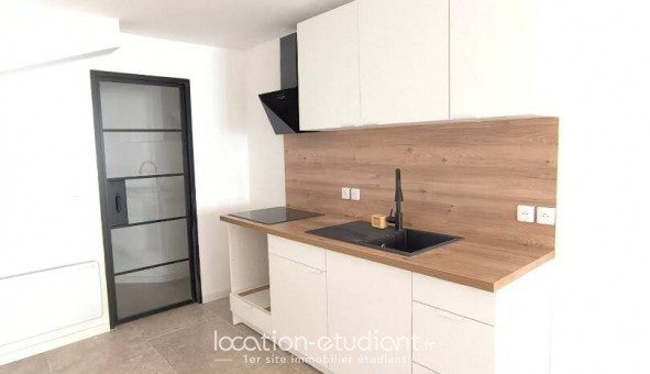 Logement tudiant Location T2 Vide Saint Quentin la Poterie (30700)