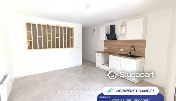 Logement �tudiant Location T2 Vide Saint Quentin la Poterie (30700)
