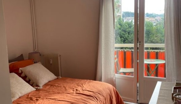 Logement �tudiant T2 &agrave; Saint Rapha�l (24160)