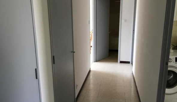 Logement �tudiant T2 &agrave; Saint R�my de Provence (13210)