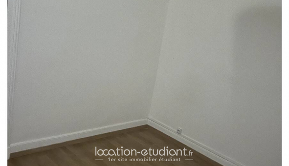 Logement �tudiant T2 &agrave; Saint Vallier (71230)