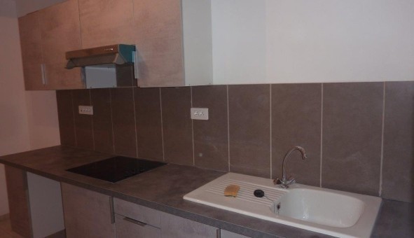 Logement tudiant T2 à Salon de Provence (13300)