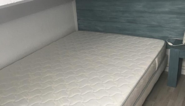 Logement �tudiant T2 &agrave; Sanary sur Mer (83110)