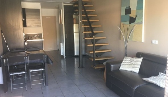 Logement �tudiant Location T2 Vide Sanary sur Mer (83110)