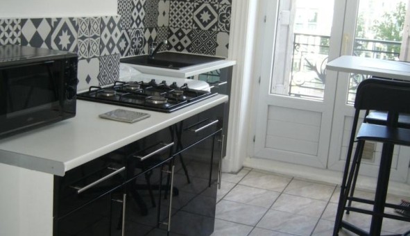 Logement étudiant Location T2 Vide Sedan (08200)