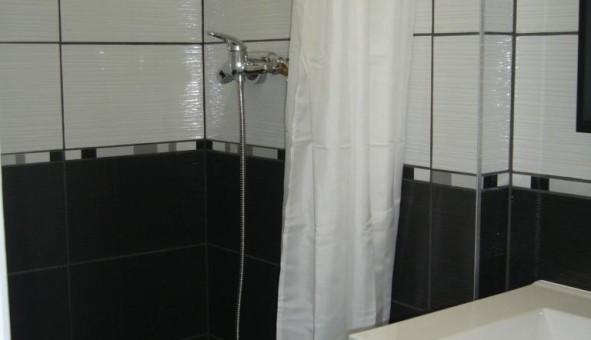 Logement tudiant T2 à Sedan (08200)