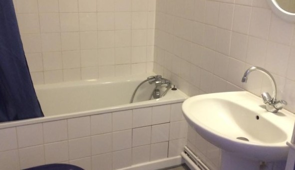 Logement tudiant T2 à Sedan (08200)