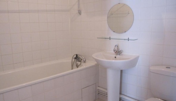 Logement tudiant T2 à Sedan (08200)