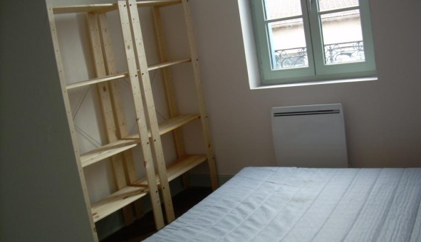 Logement tudiant T2 à Sedan (08200)