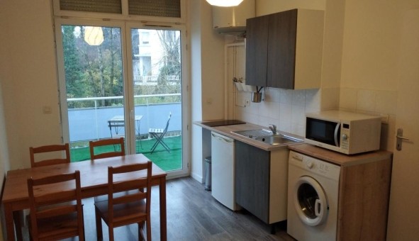 Logement tudiant Location T2 Vide Sedan (08200)
