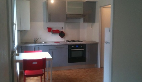 Logement tudiant T2 à Sedan (08200)