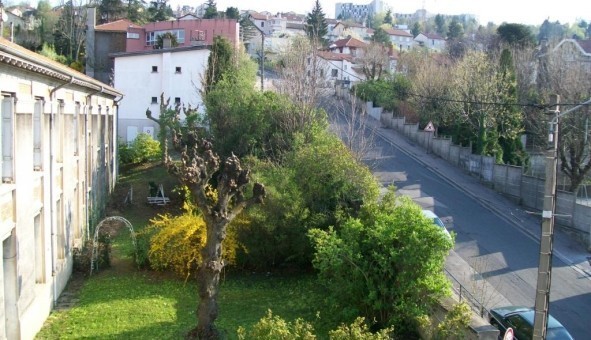Logement tudiant T2 à Sedan (08200)