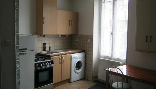 Logement tudiant T2 à Sedan (08200)