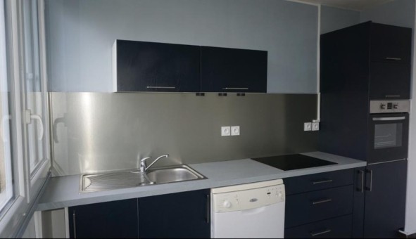 Logement tudiant T2 à Sedan (08200)