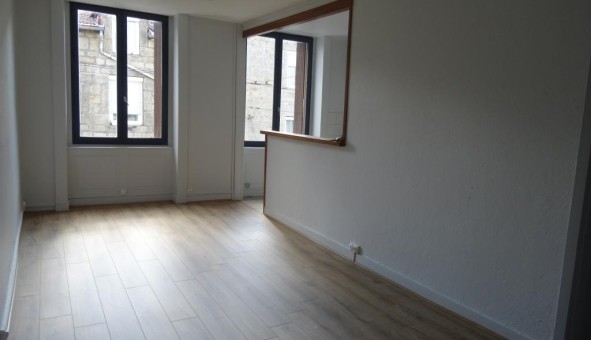 Logement tudiant T2 à Sedan (08200)