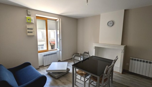Logement tudiant T2 à Sedan (08200)