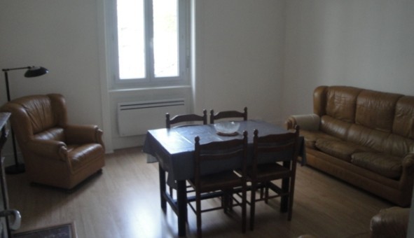 Logement tudiant T2 à Sedan (08200)