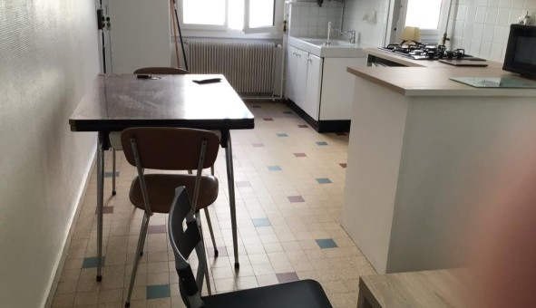 Logement tudiant T2 à Sedan (08200)