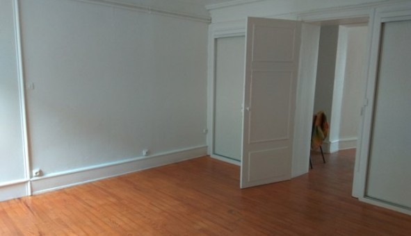 Logement tudiant T2 à Sedan (08200)