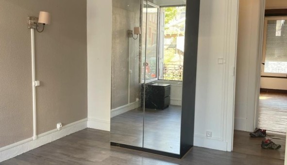 Logement tudiant T2 à Sedan (08200)