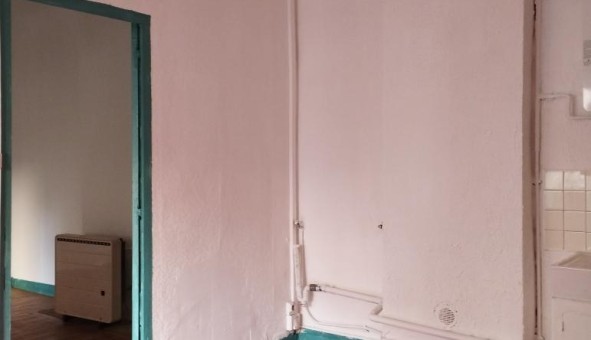 Logement tudiant T2 à Sedan (08200)