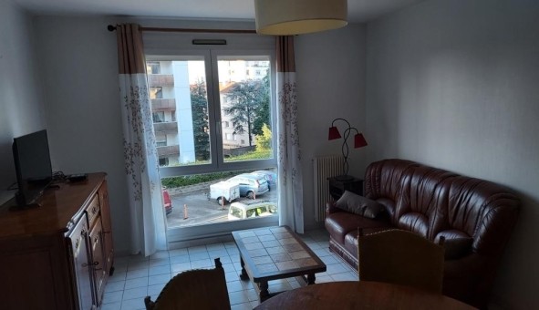 Logement tudiant T2 à Sedan (08200)