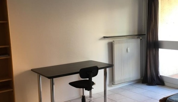 Logement tudiant T2 à Sedan (08200)