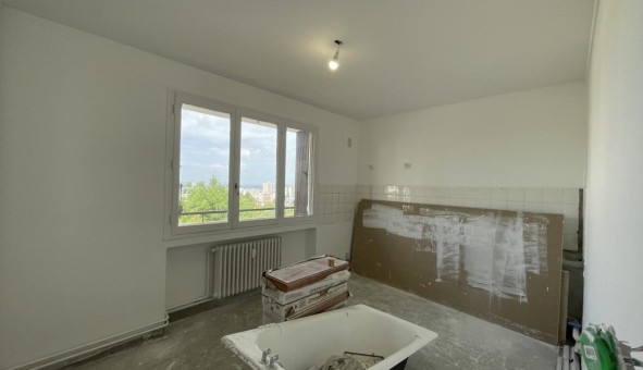 Logement tudiant T2 à Sedan (08200)