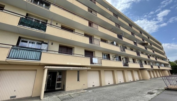 Logement tudiant T2 à Sedan (08200)