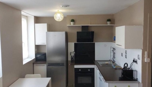 Logement tudiant T2 à Sedan (08200)