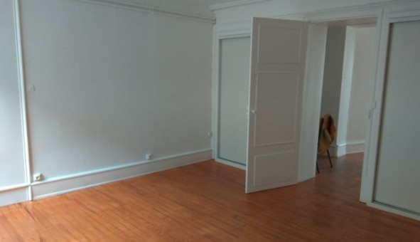 Logement tudiant T2 à Sedan (08200)