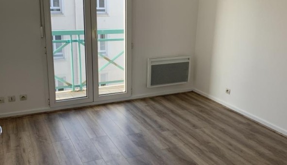 Logement tudiant T2 à Sedan (08200)