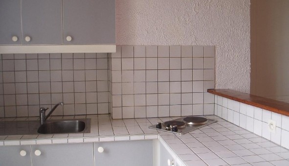 Logement tudiant T2 à Sedan (08200)