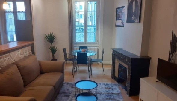 Logement tudiant Location T2 Vide Sedan (08200)
