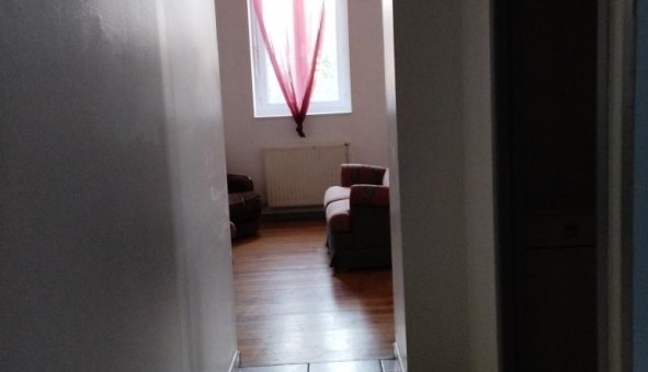 Logement tudiant T2 à Sedan (08200)