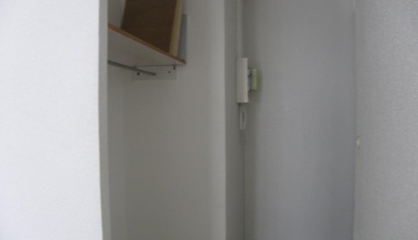 Logement �tudiant T2 &agrave; Sedan (08200)