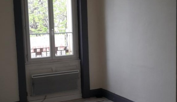 Logement �tudiant Location T2 Vide Sedan (08200)