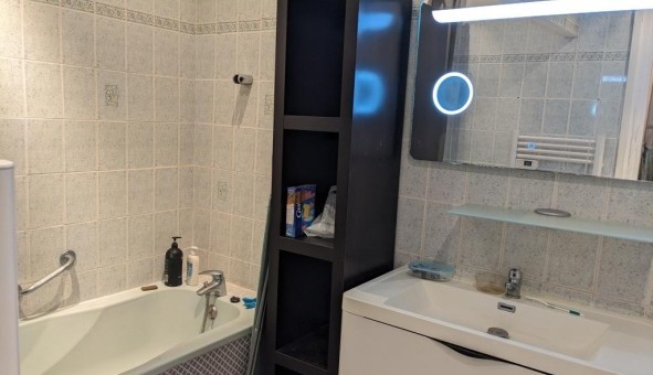 Logement tudiant T2 à Ste (34200)