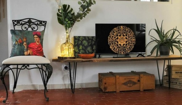 Logement tudiant T2 à Six Fours les Plages (83140)