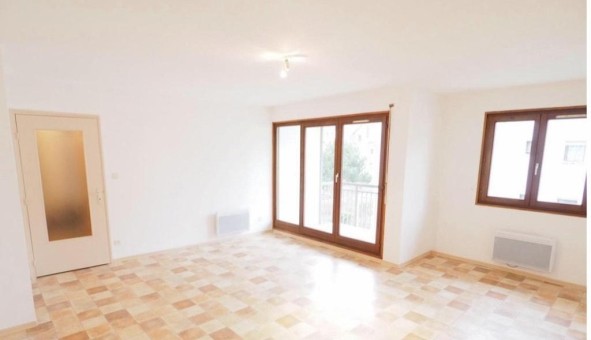 Logement tudiant Location T2 Vide Strasbourg (67000)