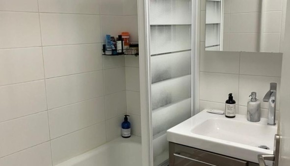 Logement tudiant T2 à Suresnes (92150)