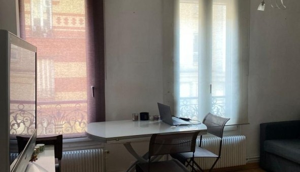Logement tudiant T2 à Suresnes (92150)