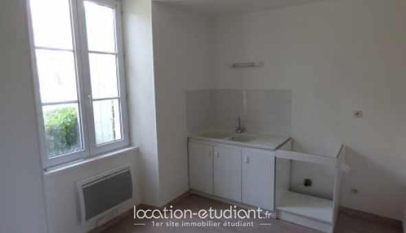 Logement tudiant T2 à Sury en Vaux (18300)