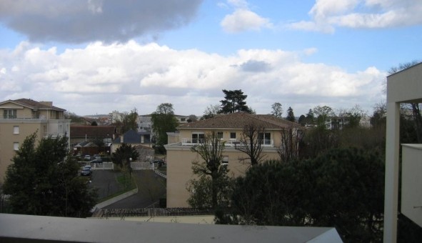 Logement tudiant T2 à Talence (33400)