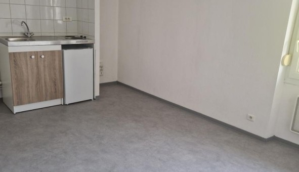 Logement tudiant Location T2 Vide Tarbes (65000)